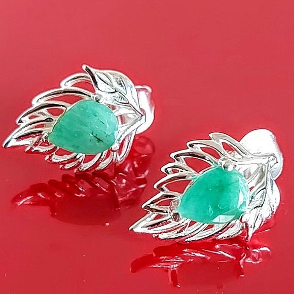 NATURAL GREEN EMERALD PEAR 8X6 MM 925 STERLING SILVER LEAF STUD EARRING